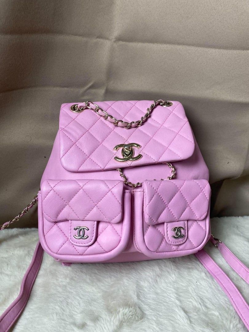 Preloved Chanel backpack (Category: Backpacks) located in Butuan. Submitted by leah_31.1994 (Listing ID 1464048959, Image 1). Description: new arrival chanel backpack preloved, ukay source like new.