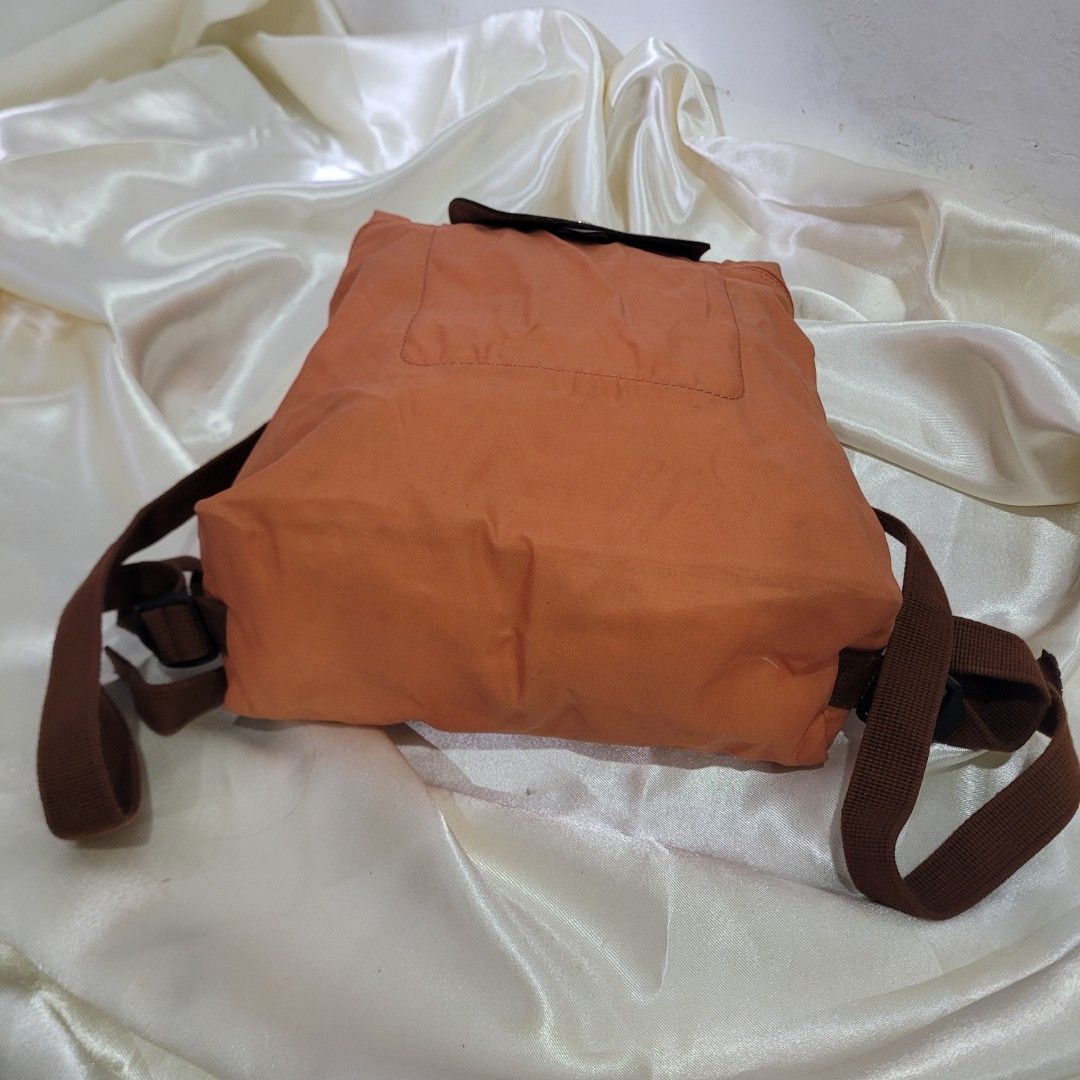PRE-LOVED LONG CHAMP BACKPACK (Category: Backpacks) located in Dasmarinas. Submitted by bome1 (Listing ID 1464016160, Image 3). Description: SHOWS SOME SIGN OF USED.