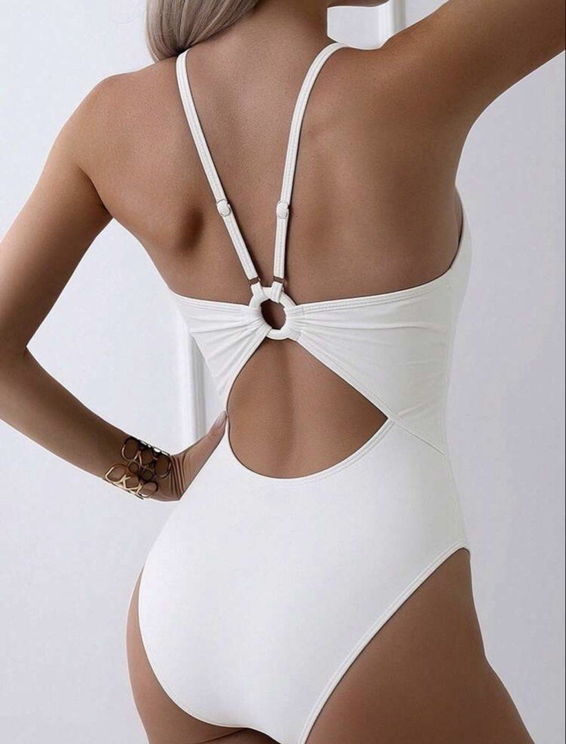 Preloved Shein Swimsuit (Category: Bikinis & Swimsuits) located in Manila. Submitted by cassielaptop (Listing ID 1464018842, Image 3). Description: Decluttering! Used once. Small on tag.
