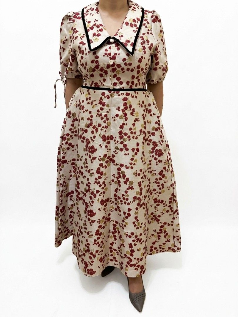 Premium Jacquard Brocade Dress (Category: Dresses) located in Quezon City. Submitted by ollieollie01 (Listing ID 1459441643, Image 3). Description: Never been used po talaga M-XL Original Price: 2220 RFS: Decluttering.