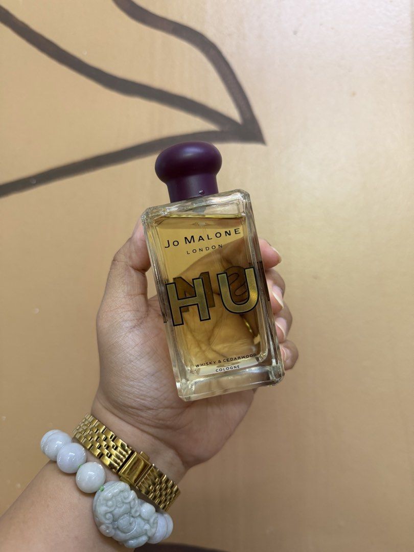 Pre-owned bottles (Category: Fragrance & Deodorants) located in Orani. Submitted by lovely.items1983 (Listing ID 1463968944, Image 1). Description: ✨ Jo MaIone Perfumes ✨ Pre-owned bottles, 90% unused Perfect for personal use 📌 Condition Disclaimer: These are pre-owned items. Please expect minor signs of use and/or storage. Bottles are approximately 90% remaining. Sold as is, no returns/refunds. Please check photos and ask questions before purch