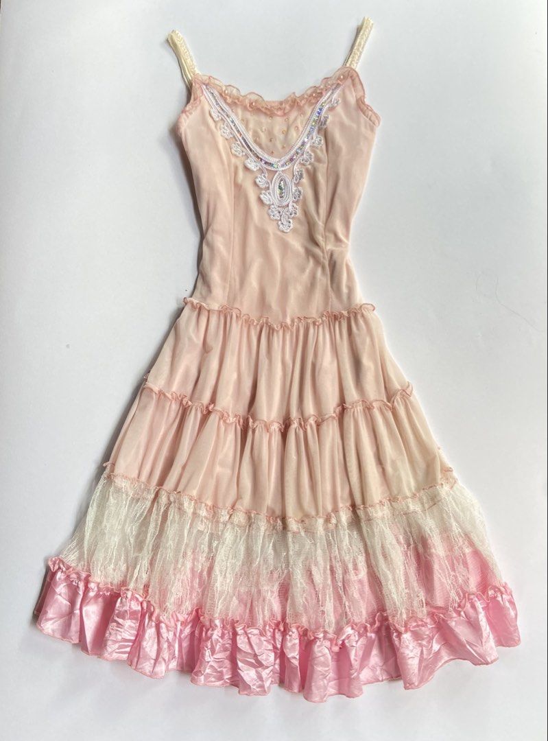 Princesscore Midi Dress (Category: Dresses) located in Manila. Submitted by carefreegarments3 (Listing ID 1463942102, Image 1). Description: ｡‧₊˚𖦹°‧🧚‍♀️₊˚✩ ‧ ୨୧ ‧₊˚ ⋅ ୨୧Princesscore Midi Dress✨ ♡XS-S —Very pretty, actual color is pink, excellent condition.