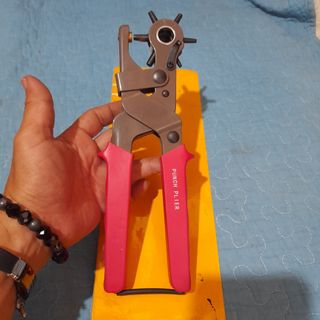 (Category: ) located in . Submitted by marajapansurplus (Listing ID 1463970266, Image 1). Description: .