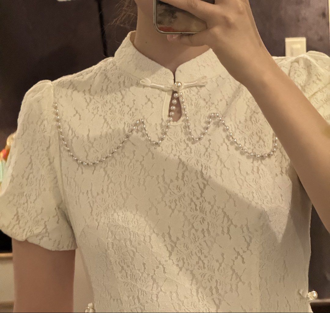 Qipao / Chinese Dress (Category: Dresses) located in Taguig. Submitted by declutterwithme0003 (Listing ID 1464089743, Image 2). Description: Small - Semi Med Used once Lace fabric.