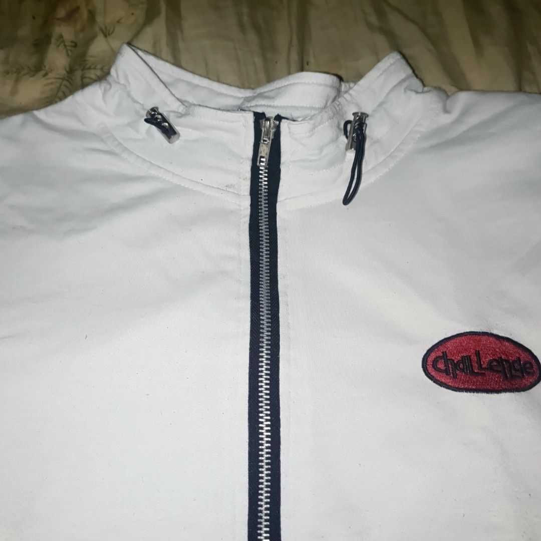 QUARTER ZIP T-SHIRT BLACK & WHITE (Category: Coats, Jackets and Outerwear) located in Quezon City. Submitted by zoesmithshop (Listing ID 1463975251, Image 3). Description: SIZE- XL GOOD CONDITION NO ISSUE COTTON.