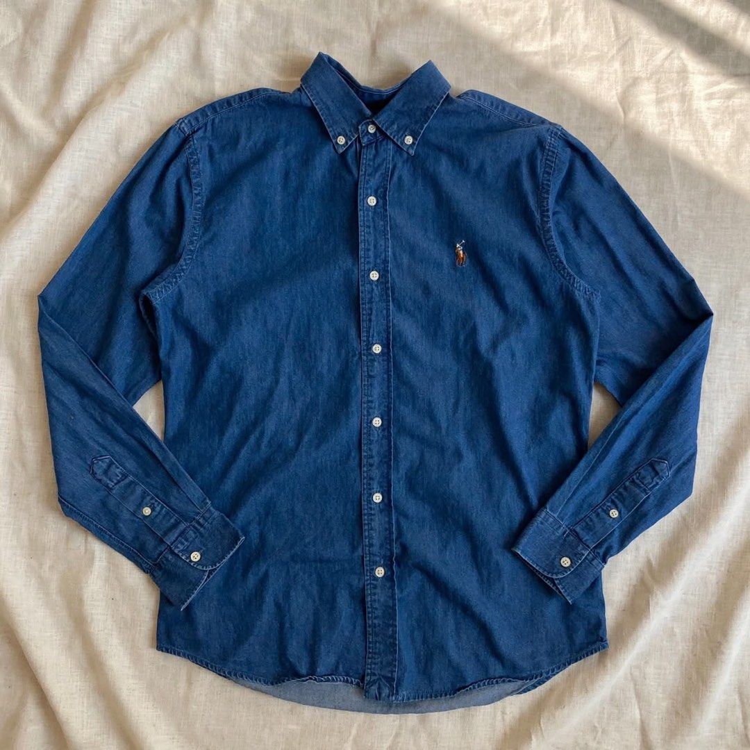 Ralph lauren (Category: Luxury Apparel) located in Digos. Submitted by thriftnigoy (Listing ID 1464012406, Image 1). Description: RALPH LAUREN PM📥 Dimes: inches Width 21 length:29 Best fit medium - Excellent condition - color rate 9.9 - no issue.