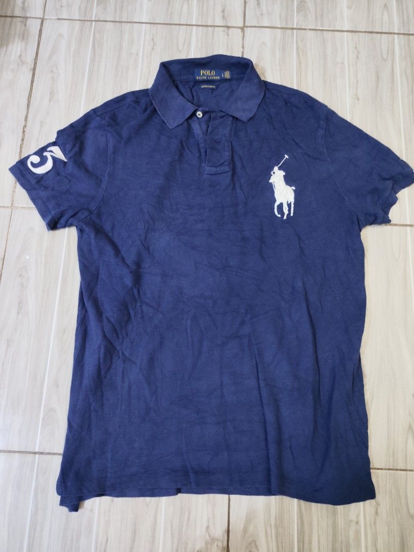 Ralph Lauren polo shirt (Category: Tshirts & Polo Shirts ) located in Caloocan City. Submitted by moneyhunt25 (Listing ID 1464080444, Image 1). Description: ralph Lauren polo shirt w20xh28.