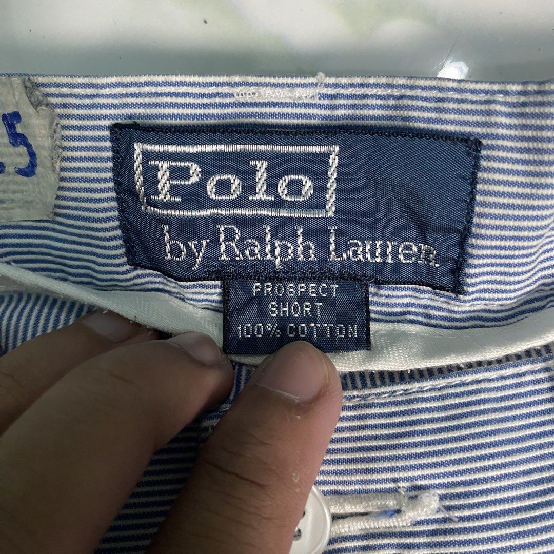 Ralph lauren short (Category: Luxury Apparel) located in Digos. Submitted by thriftnigoy (Listing ID 1464033989, Image 2). Description: Ralph lauren AOP (silvertag) PM📥 Dimes: inches 33 waist: 20 length: 14 tigh: 11 leg open: - Excellent condition - color rate 9.9 -.