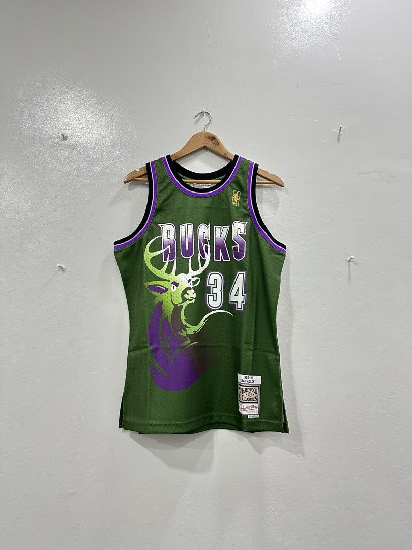 Ray Allen Mitchell&Ness Jersey (Category: Other Sports Equipment and Supplies) located in Tarlac. Submitted by outsource.psg (Listing ID 1464038280, Image 1). Description: 0riginaI Mitchell & Ness Hardwood Classics 💯 Bucks x Ray Allen Brand New Medium Mall Price: P7,490 ❎ P2,950 + sf ✅ (Money back if proven fake) DISCLAIMER: Please note that Outsource.psg is not affiliated with or endorsed by any brand. Any brand names or trademarks mentioned ar