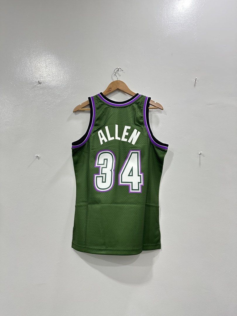 Ray Allen Mitchell&Ness Jersey (Category: Other Sports Equipment and Supplies) located in Tarlac. Submitted by outsource.psg (Listing ID 1464038280, Image 2). Description: 0riginaI Mitchell & Ness Hardwood Classics 💯 Bucks x Ray Allen Brand New Medium Mall Price: P7,490 ❎ P2,950 + sf ✅ (Money back if proven fake) DISCLAIMER: Please note that Outsource.psg is not affiliated with or endorsed by any brand. Any brand names or trademarks mentioned ar