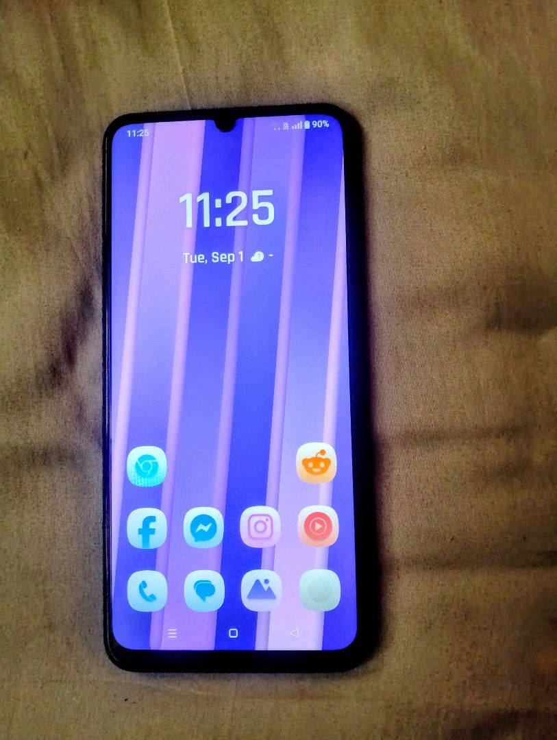 REALME C53 (Category: Realme) located in Manila. Submitted by yvenshane (Listing ID 1463947956, Image 1). Description: No Issue Gagamitin Na Lang Smooth Sa Games.