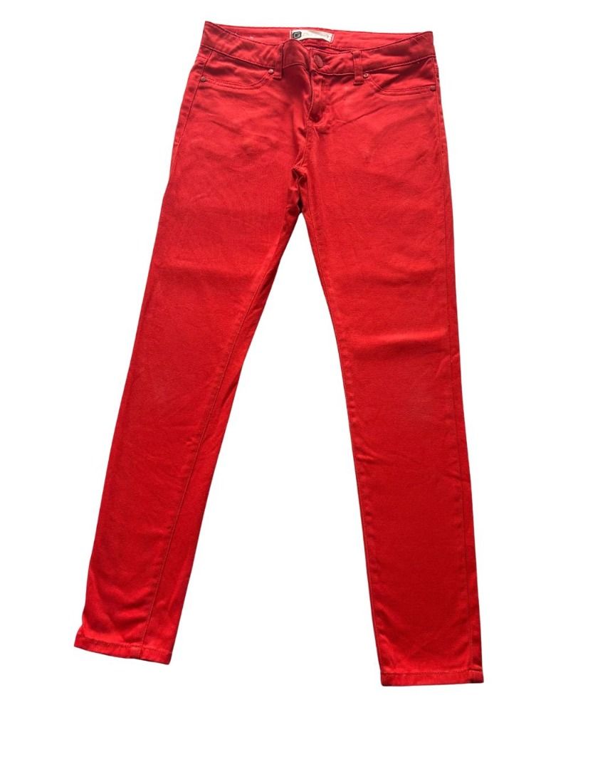 Red Skinny Fit Pants (Category: Jeans) located in Tanauan. Submitted by arlene_panganiban (Listing ID 1463999505, Image 1). Description: - Red skinny fit pants - Classic five-pocket styling - Button and zip closure - Versatile staple piece for any wardrobe - Easy to dress up or down - Great for casual wear or a night out.