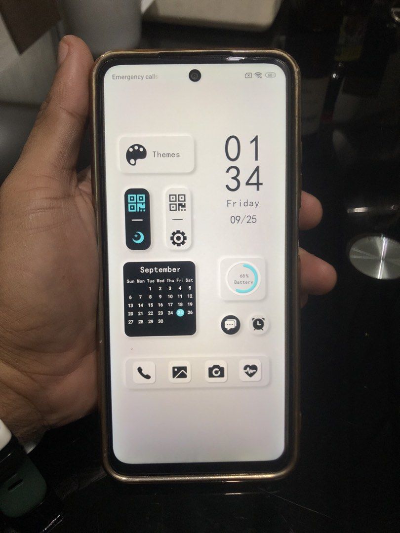 Redmi 10 128GB (Category: Android Others) located in Quezon City. Submitted by markgolveo (Listing ID 1463977397, Image 1). Description: Redmi 10 128GB Dual Sim open line Tested working all buttons and touch works perfectly fine Good clear screen no dead pixels Issue : Back cover signs of wears Newly Replaced Battery Inclusion of case and Charging transfer cable.