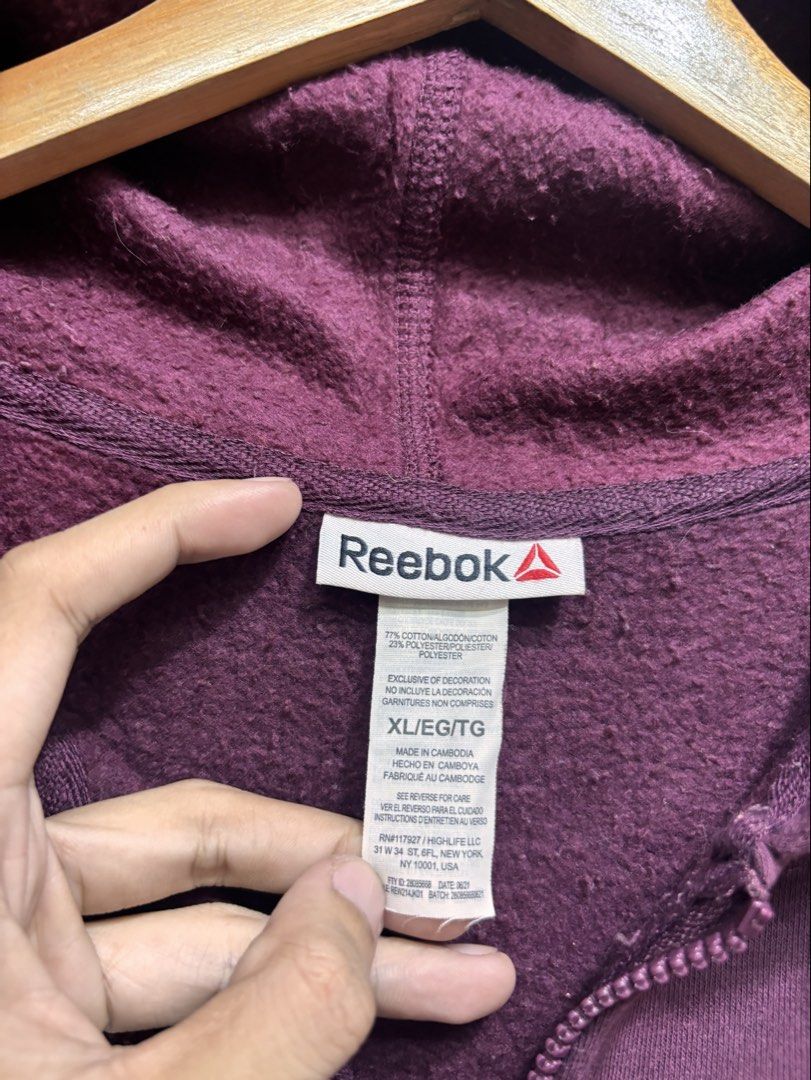 REEBOK HOODIE JACKET (Category: Coats, Jackets and Outerwear) located in Quezon City. Submitted by xoxochiq (Listing ID 1464073523, Image 3). Description: REEBOK HOODIE JACKET Medium Length - 27 Width - 25 10/10 color rate Excellent Condition 500 only pm me!.