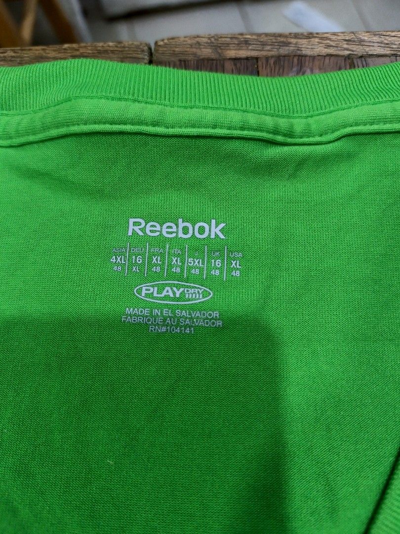 Reebok T-shirt. XL (Category: Tshirts & Polo Shirts ) located in Marikina City. Submitted by amari.stylesph (Listing ID 1464040350, Image 2). Description: Reebok XL T-shirt . Unisex. Close to Neon green color. 150 only.ngood to vg condition..