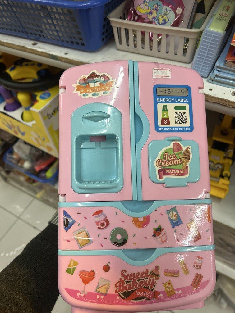 Refrigerator toy (Category: Kids Toys) located in Baguio. Submitted by amber_toyshop (Listing ID 1464020343, Image 1). Description: Pm lang po if interested..