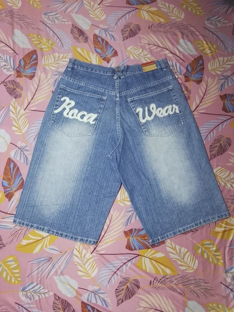 ROCA WEAR LONG JORTS (Category: Shorts) located in Antipolo. Submitted by arn_thrifts_collections (Listing ID 1464042314, Image 1). Description: ROCA WEAR LONG JORTS 1500+SF DIMES 34-36W 27L 12LO GOOD CONDITION.