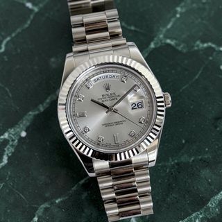 (Category: ) located in . Submitted by yourauthenticseller (Listing ID 1197860094, Image 1). Description: .