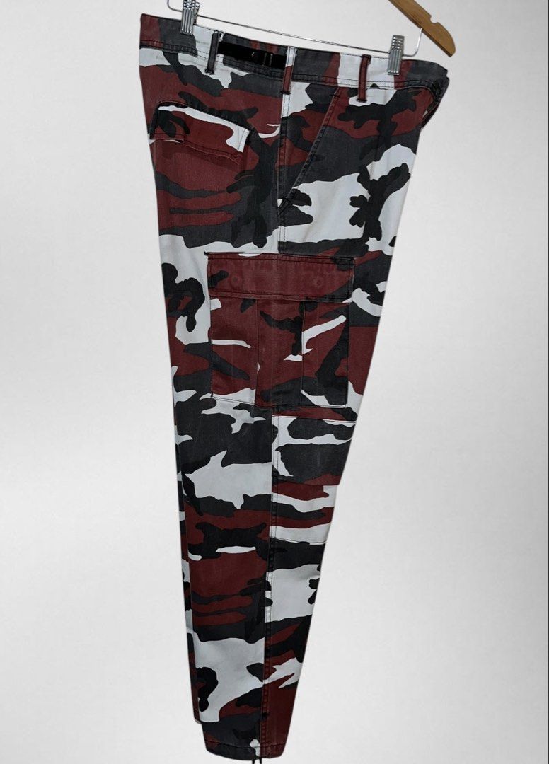 Rothco BDU Red Camo Cargo Pants (Category: Trousers) located in Manila. Submitted by nycts (Listing ID 1464048374, Image 3). Description: Rothco BDU Red Camo Cargo Pants Waist Fits — 29 to 32 Length 42 Hem 8 — Adjustable Rise 13 Thigh 14 Inseam 31 Lightly used Good fades Product color may slightly vary due to photographic lighting‼️ Courier: J&T / Lalamove Mode of payment: Gcash / PayMaya / Gotyme Direct message if interested 📩 .