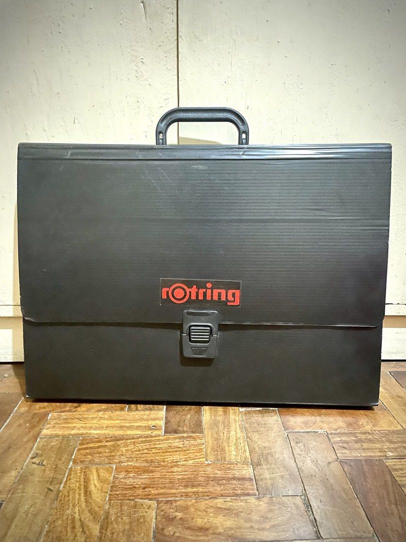 Rotring bag (Category: Art & Prints) located in Pasay City. Submitted by lego_room (Listing ID 1463970681, Image 2). Description: Rotring bag Great for plate storage or tracing paper Used only twice then kept it in cabinet In excellent condition Payment: GCash Send via lalamove, grab express, J&T express .