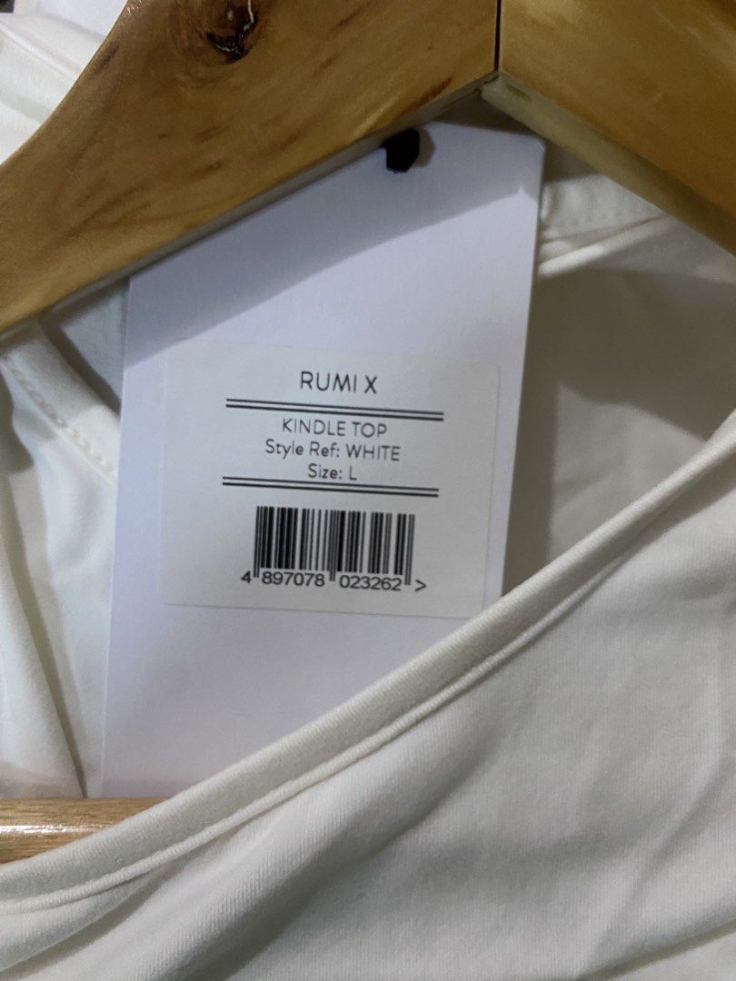 Rumix Kindle Top (Category: Sleeveless) located in Mabalacat. Submitted by calmrabbit.ae2127 (Listing ID 1464070090, Image 3). Description: .