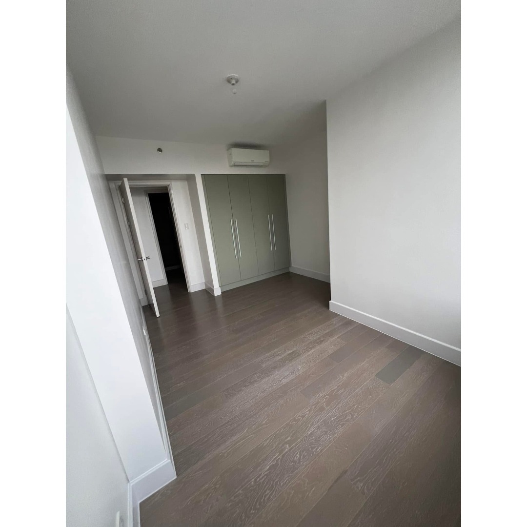 (Category: ) located in . Submitted by legacyrealty (Listing ID 1464122054, Image 1). Description: .