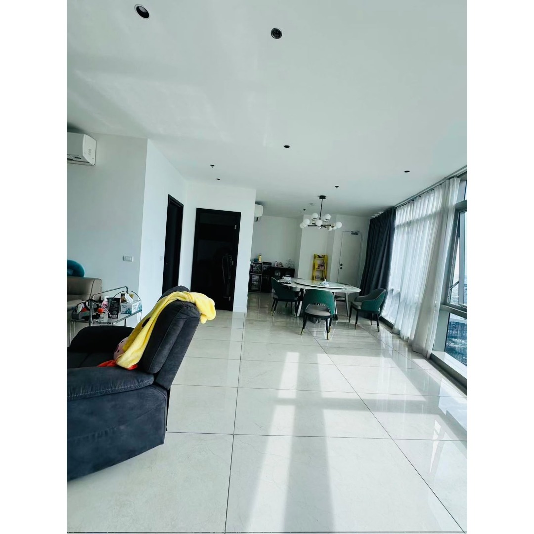 (Category: ) located in . Submitted by legacyrealty (Listing ID 1464111116, Image 1). Description: .