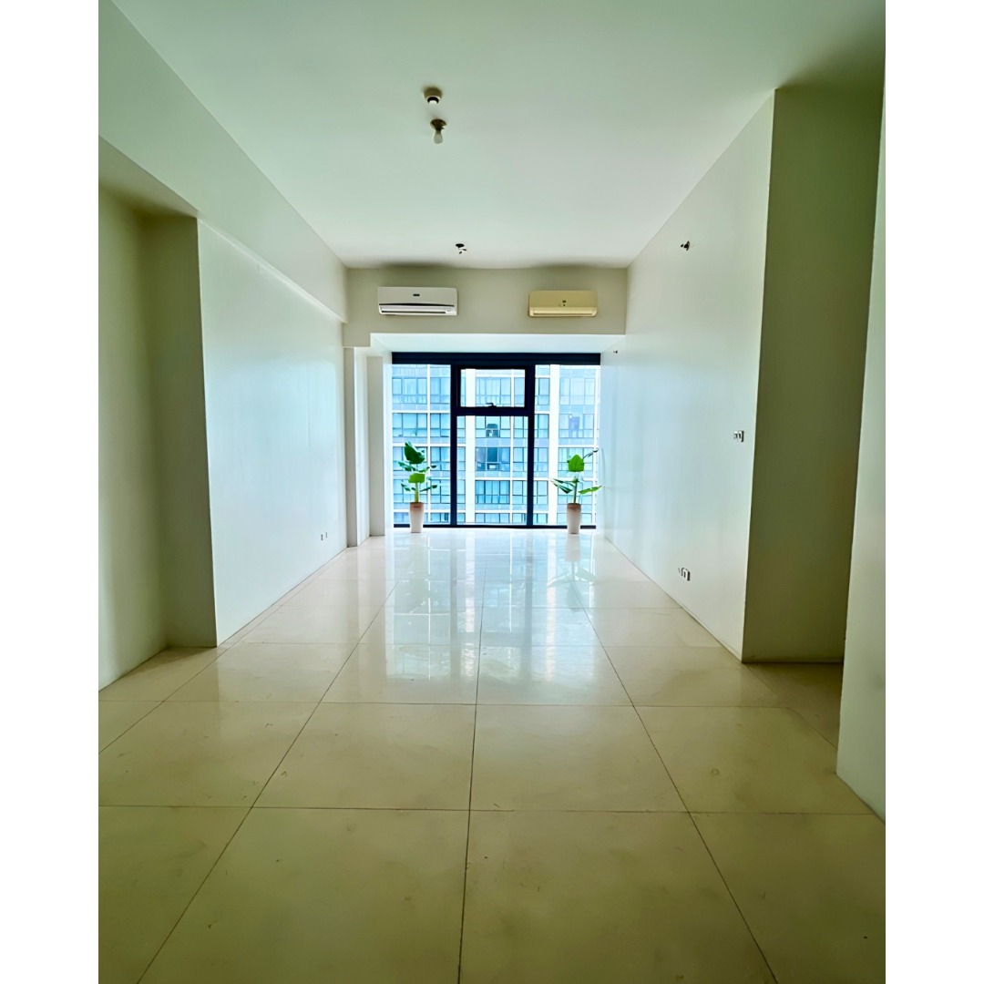 (Category: ) located in . Submitted by legacyrealty (Listing ID 1464124860, Image 1). Description: .