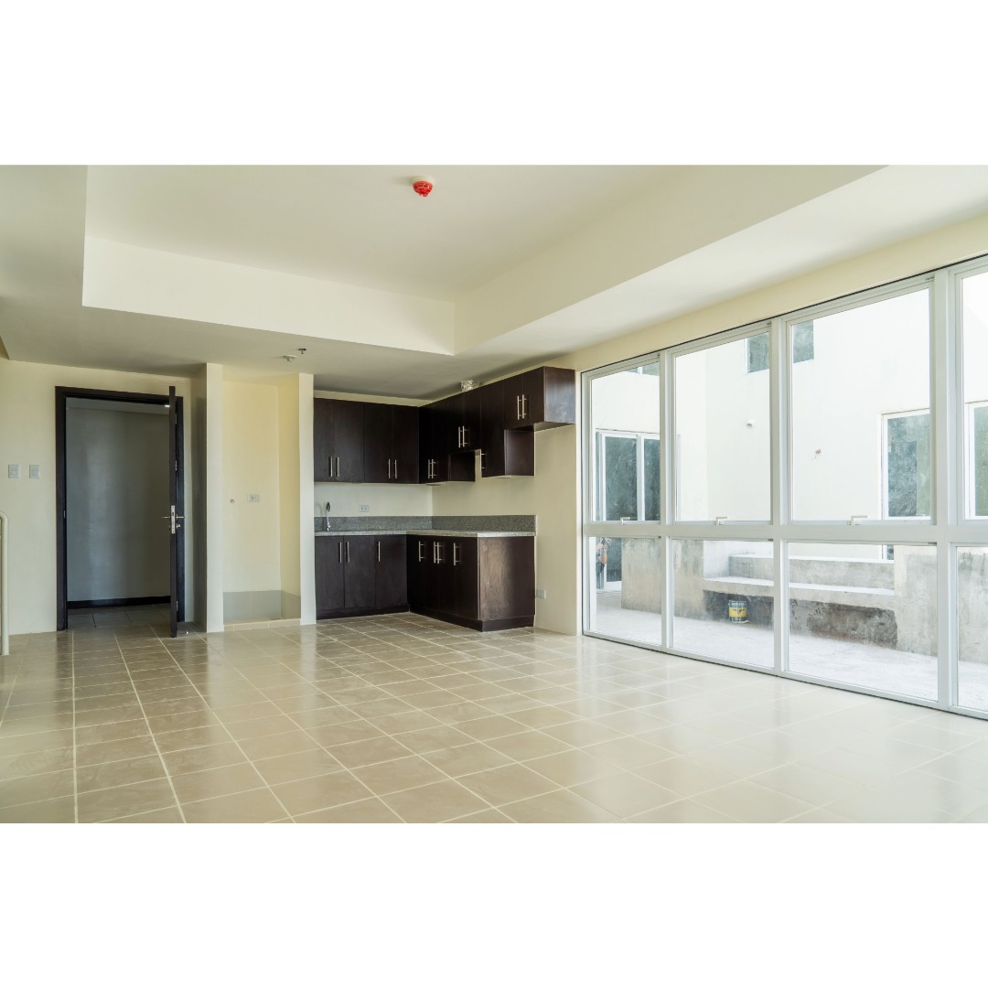 (Category: ) located in . Submitted by legacyrealty (Listing ID 1464120367, Image 1). Description: .