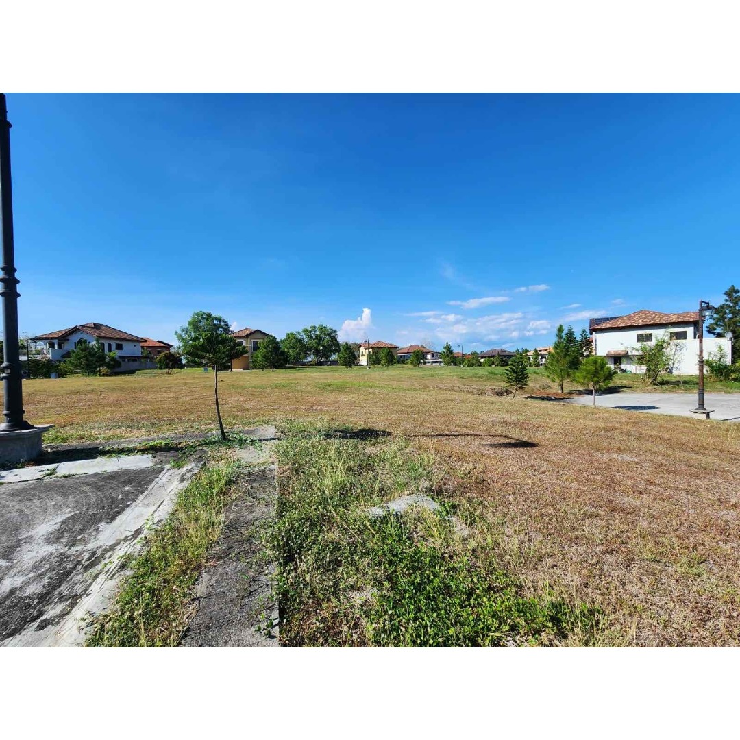 (Category: ) located in . Submitted by legacyrealty (Listing ID 1464120262, Image 1). Description: .