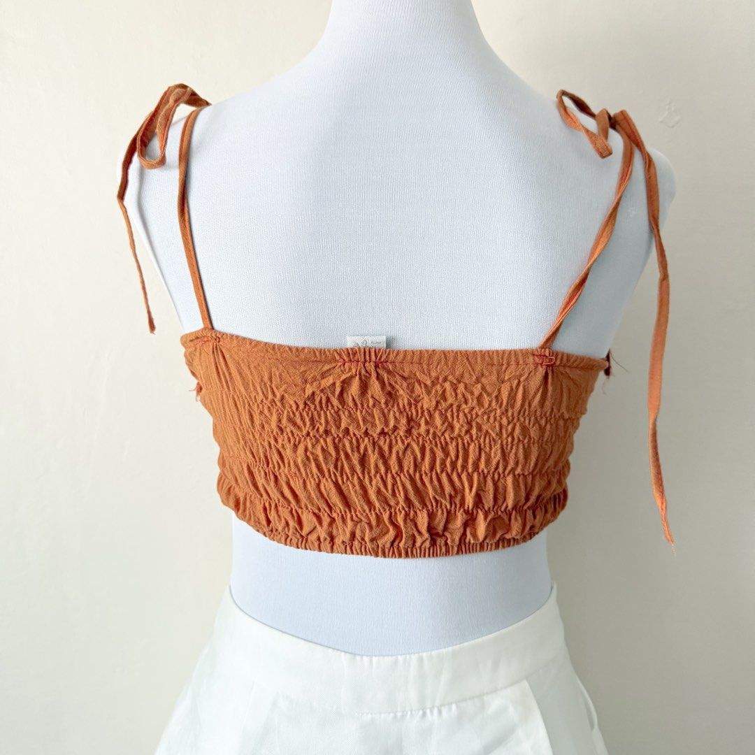 Rust Tie Straps Crop Top (Category: Others Tops) located in Antipolo. Submitted by rosywardrobe (Listing ID 1463992132, Image 2). Description: 🎀 MAKE READING A HABIT 🎀 • No order form, no reservation! • Strictly 1 day reservation • Payment first before order processing • No return, No exchange • Don’t make an offer if you’re not 100% sure • No shipping every weekends — PAYMENT CHANNELS — • GCash • Gotyme • Maya • BDO • BPI • Unionbank — DELIVER