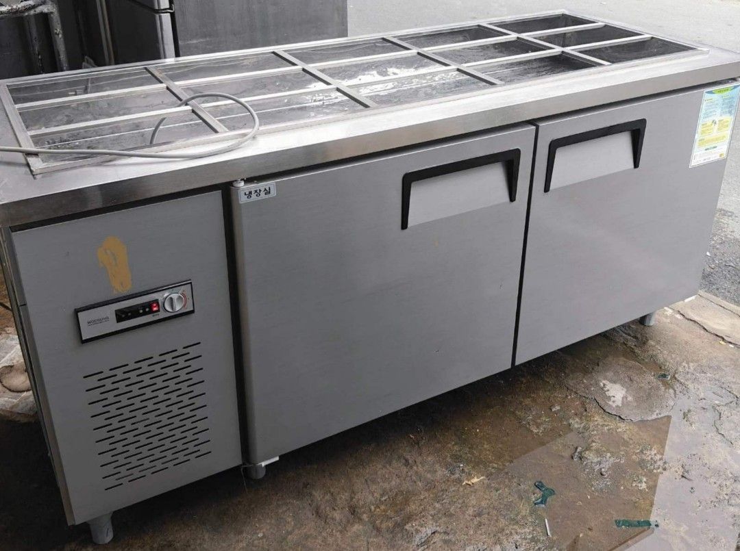 SALAD UNDERCOUNTER CHILLER 1.8METER (Category: Refrigerators and Freezers) located in Taguig. Submitted by jasminefuentes286 (Listing ID 1464075860, Image 2). Description: .