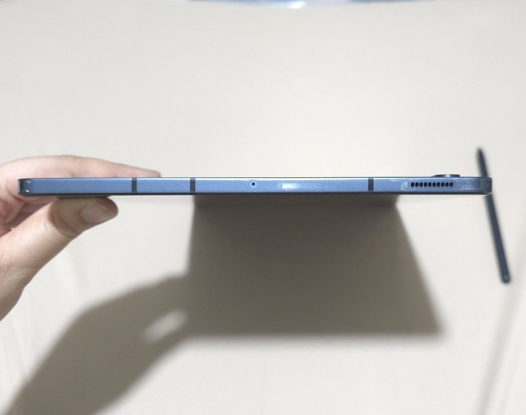 Samsung S7 Fe Tablet Wifi (Category: Android) located in Las Pinas. Submitted by monmonish (Listing ID 1463989325, Image 3). Description: PRODUCT SPECIFICATIONS: • Model: Samsung Galaxy Tab S7 FE (128GB) • Storage: 128GB Internal Storage (expandable up to 1TB via MicroSD card) • RAM: 6GB RAM • Screen Size: 12.4 inches • Battery: 10,090 mAh battery (Supports 45W Super Fast Charging) • Snapdragon Processor • Camera: 8MP Rear Camera / 5MP Front Came