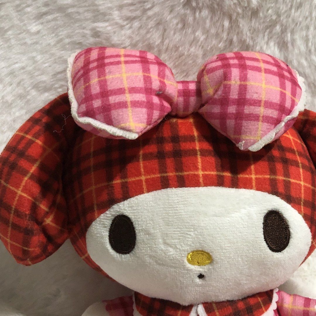 Sanrio My Melody Plush Toy (Category: Plushies & Soft Toys) located in Quezon City. Submitted by kitsune.treasures (Listing ID 1464094151, Image 2). Description: *First to pay policy! *1 day reservation only. Failure to pay on time, auto cancel. 📍Quezon City * MOD: J&T | Lalamove * MOP: GCASH | BPI 📦ON HAND AND READY TO SHIP! CONDITION: WHAT YOU SEE IS WHAT YOU GET. Dimensions: Kindly check the photos for the actual measurements. Please check a