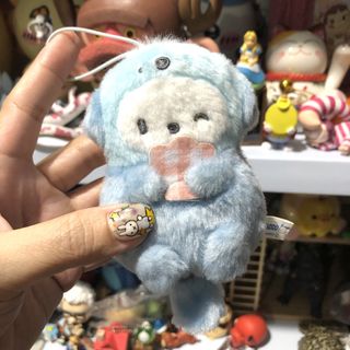 (Category: ) located in . Submitted by kitsune.treasures (Listing ID 1464090516, Image 1). Description: .