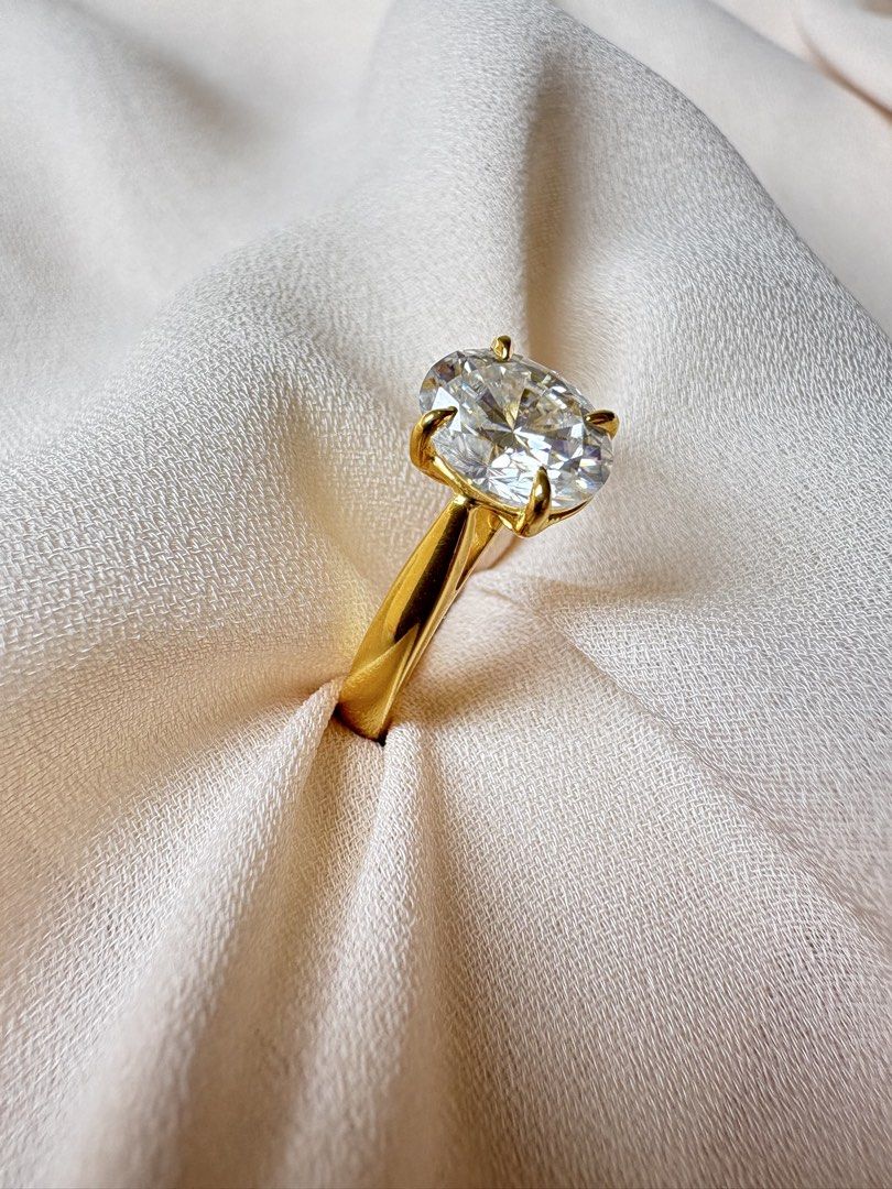 Sarah Engagement Ring (OVAL) (Category: Rings) located in Cavite. Submitted by daintyme.03 (Listing ID 1464003631, Image 2). Description: 💚SARAH Engagement Ring💚 —4 Claw Prong w/ Gallery Rail and Cathedral Setting 💎Starts at 30,300php 💚Made to order/Customized 💚Authentic Moissanite Gemstone with GRA Certificate and Authenticity card (Pass Diamond Tester ✔️) 💚Starts at 3.5grams of gold 💚Available in 14k and 18k STANDARD and PAWNABLE Gold 💚