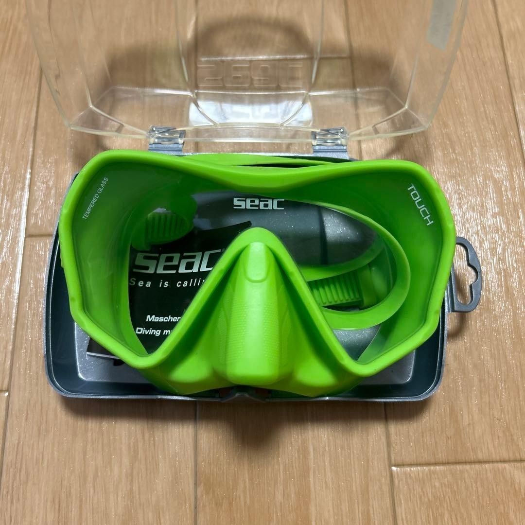SEAC Touch Diving Mask with Case (Category: Water Sports) located in Manila. Submitted by royalstar.e06881 (Listing ID 1464123618, Image 1). Description: - SEAC Touch diving mask - Tempered glass lens for safety - Ideal for snorkeling and diving adventures - Comes with a clear protective case - Get ready for your next aquatic trip!.