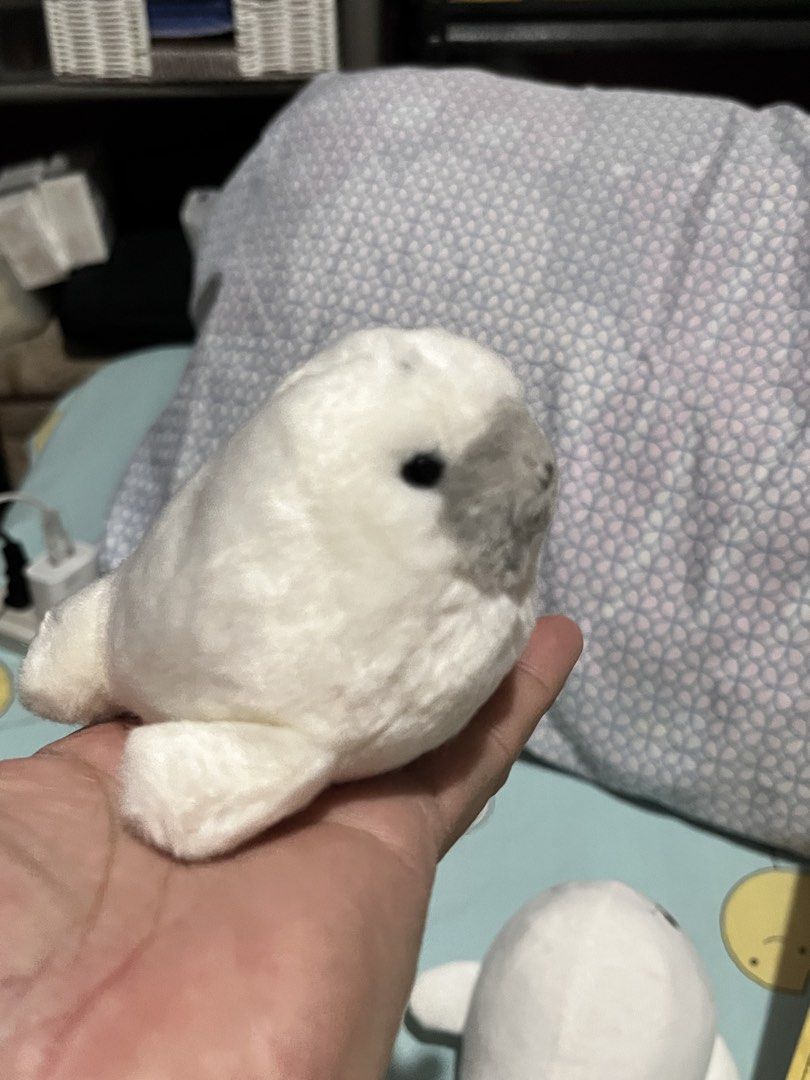Seal mini plush #1 (Category: Plushies & Soft Toys) located in Paranaque City. Submitted by bonsaiart (Listing ID 1464136479, Image 2). Description: Pre owned 75(fixed)+ sf Payment first policy (gcash/ paymaya) Shipping ONLY (J&t) NO TO COD NO TO MEETUP NO TO COP (LBC) No breaking of set or bundle.