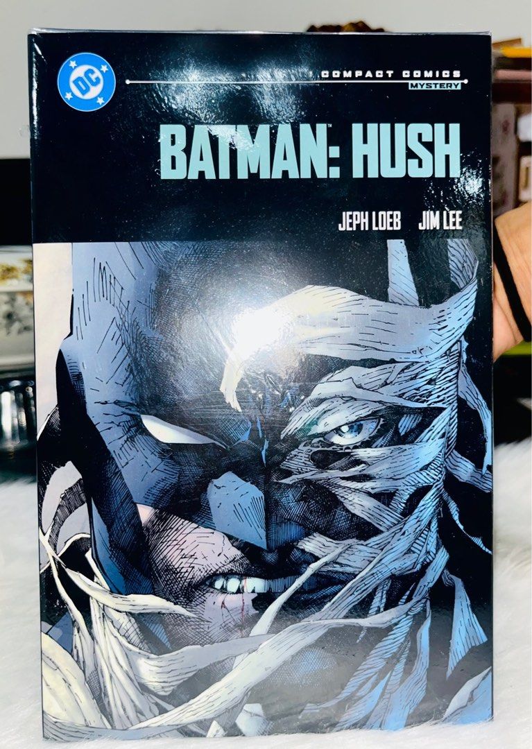 Sealed & Brandnew Batman Hush Compact Comic (Category: Comics & Manga) located in Cavite. Submitted by mqaelaa (Listing ID 1464050473, Image 1). Description: Batman Hush Compact Comic ⭐️SEALED AND BRAND NEW 🌟AUTHENTIC Shipping via J&T/ GGx/ Lalamove Pm if interested!.