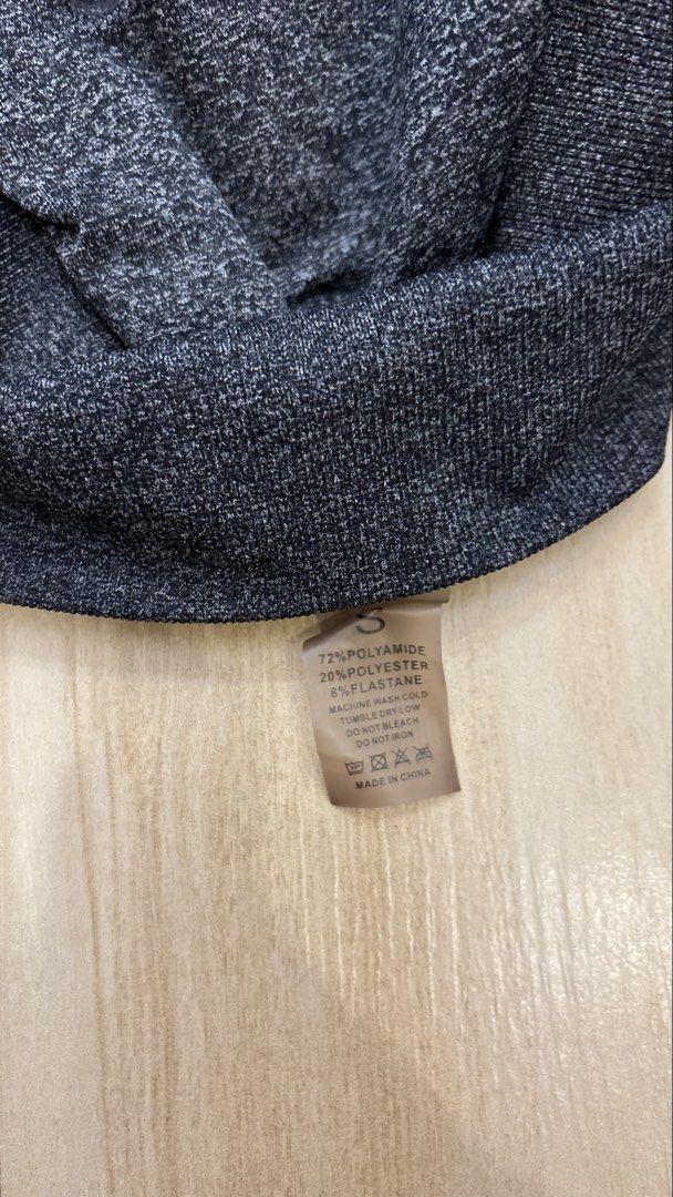 Seamless Cycling Shorts (Category: Activewear) located in Pakil. Submitted by byvera (Listing ID 1463952694, Image 3). Description: .
