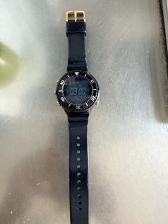 （分類：）位於 。 由 eborn 提交（商品編號 1463952417，圖片 1）。簡介： 。
