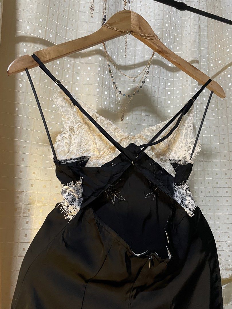 Sexy Nightwear (Category: Dresses) located in Taytay. Submitted by cherieandlace (Listing ID 1464015778, Image 3). Description: .