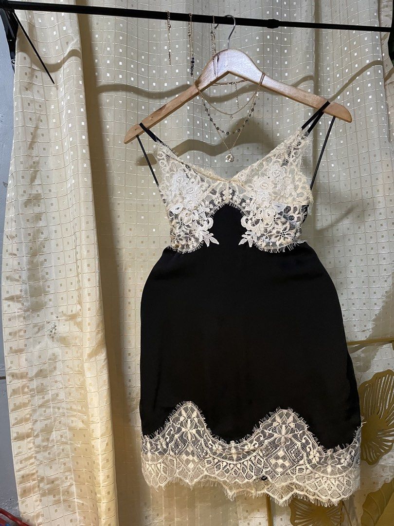 Sexy Nightwear (Category: Dresses) located in Taytay. Submitted by cherieandlace (Listing ID 1464015778, Image 1). Description: .