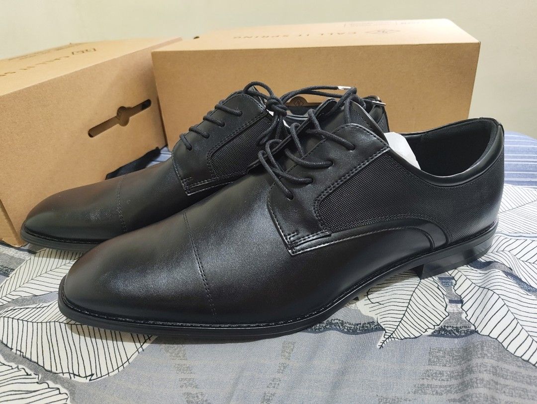 Size 13 shoes (Category: Dress Shoes) located in Valenzuela. Submitted by nl.ndy (Listing ID 1463951145, Image 2). Description: size 13 dress shoes brand new with box 2500 only pickup @ valenzuela city.