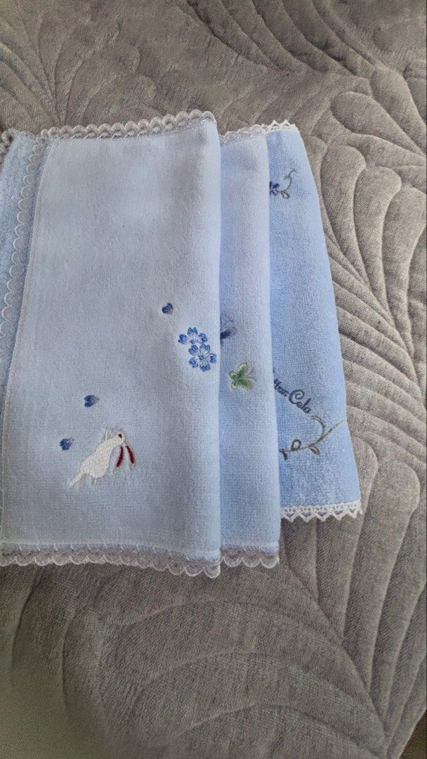 Sky Blue: Japanese face towel (Category: Bedding & Towels) located in Calamba. Submitted by cur8d (Listing ID 1464031568, Image 1). Description: 50 each nicee colors in actual.