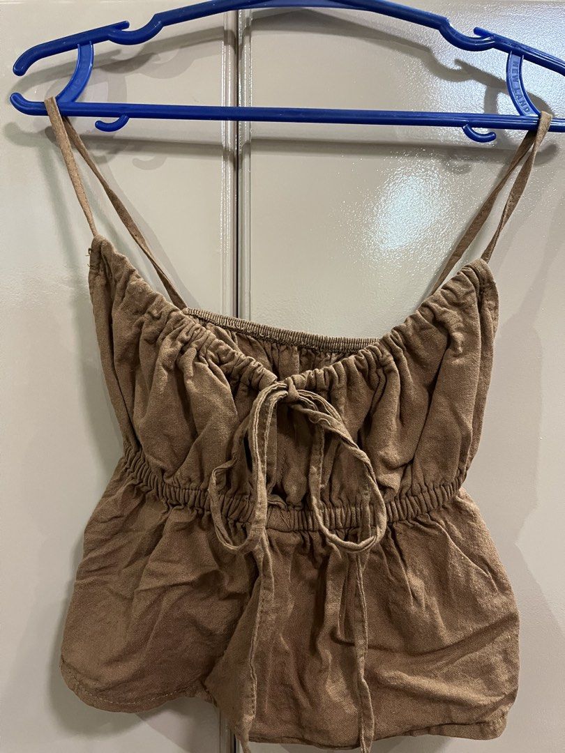 Sleeveless & Backless tops (Category: Sleeveless) located in Manila. Submitted by beybelle (Listing ID 1464023382, Image 3). Description: For take all 500 pesos 150 each Xs-S Pinang beach outfit lang Used once lang po yung iba. Diko pa nagamit maroon. .