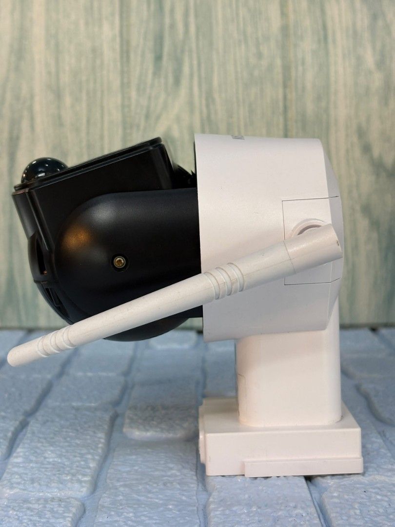 SMART CCTV (Category: Security Systems & CCTV Cameras) located in Petaling Jaya. Submitted by ccdamansarautama (Listing ID 1463980452, Image 3). Description: Used : CCTV camera smarthome come with a box Brand : Plastic Model : V380 Price : RM 59.00 📌 ExCod:at our store located at Cash converters Damansara utama 📌 postage/lalamove-available/manageable🤗 Cash Converters Damansara Utama 91 & 93 Jalan 21/37 Damansara Utama 47400 Petaling Jaya Selan