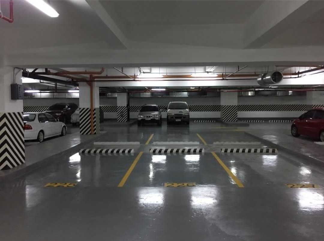 SMDC Grass Residences Parking Space For Rent (Category: Lot) located in Quezon City. Submitted by johnbasa (Listing ID 1464095146, Image 1). Description: Parking Space/Slot at SMDC Grass Residences located at Tower 4 Basement Level - indoor parking - spacious and well-lighted - 24/7 security - direct access to elevator going up Php 7,000 per month *inclusive of monthly parking dues *minimum of 1 year lease contract *1 mo. advance + 1 mo. deposit 