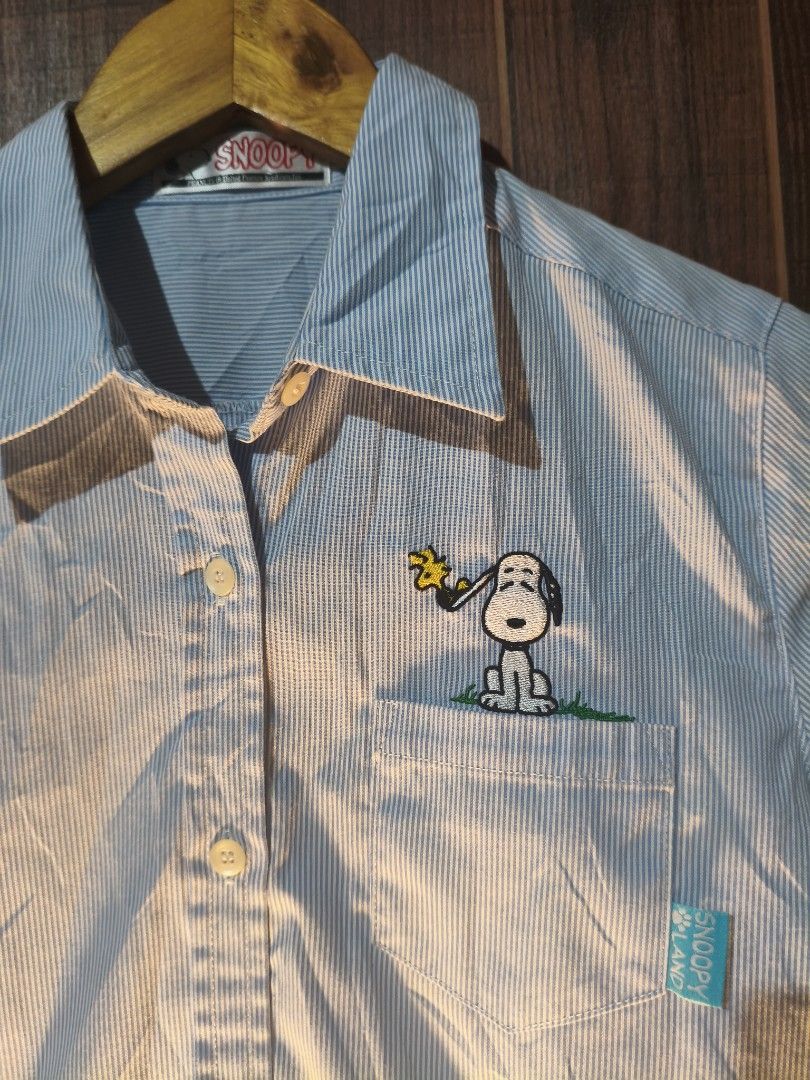 Snoopy (Category: Others Tops) located in Butuan. Submitted by jmmthrift (Listing ID 1464065880, Image 3). Description: size small, snoopy.