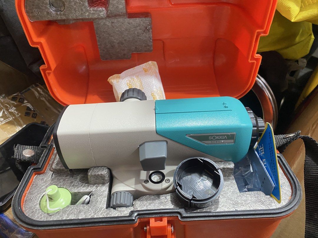 Sokkia B40 (Category: Construction Tools & Equipment) located in Manila. Submitted by jessaljamm78141 (Listing ID 1463999474, Image 1). Description: .